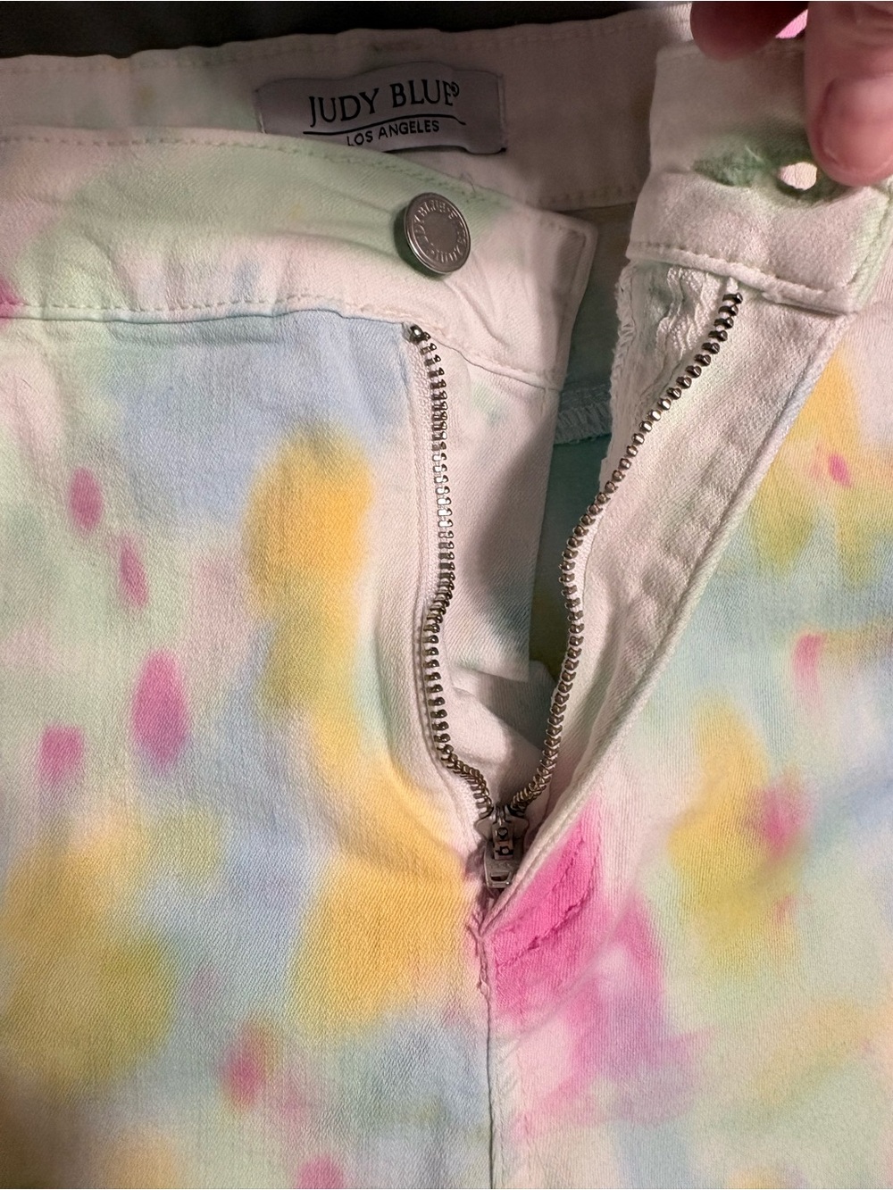 Judy Blue TieDye Denim Cutoff Shorts Size 1X 14w/16w - Picture 6 of 9